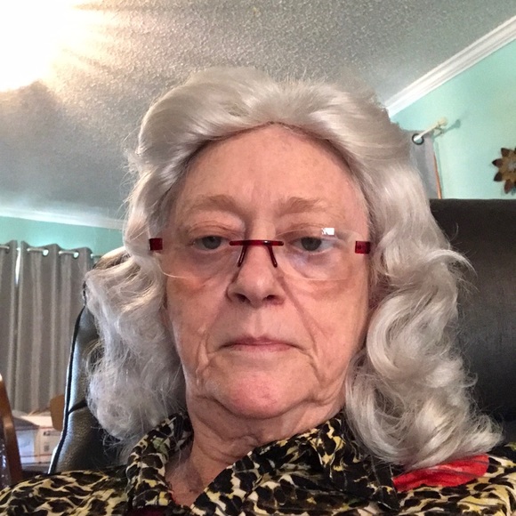 Meet your Posher, Orvella - Picture 1 of 1